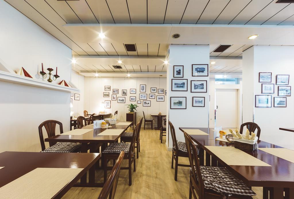 Hotel Krim Bled Ngoại thất bức ảnh