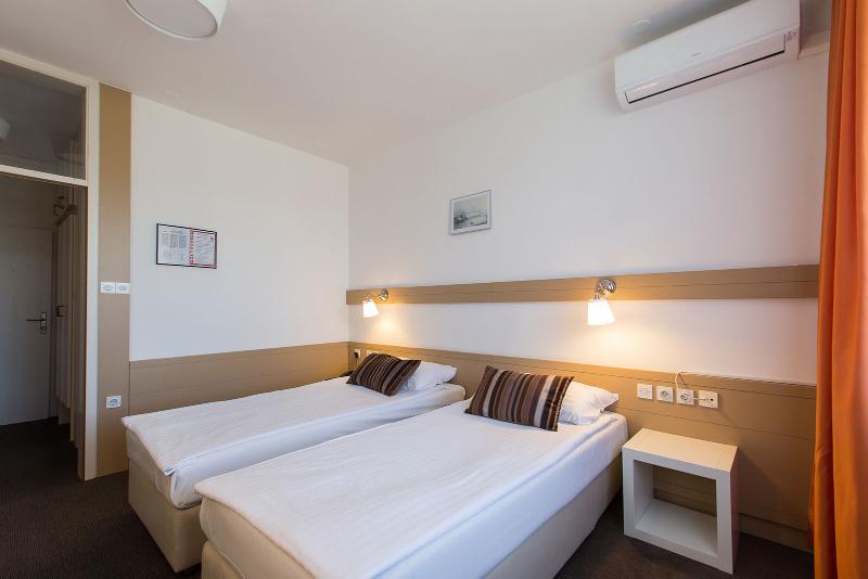 Hotel Krim Bled Ngoại thất bức ảnh